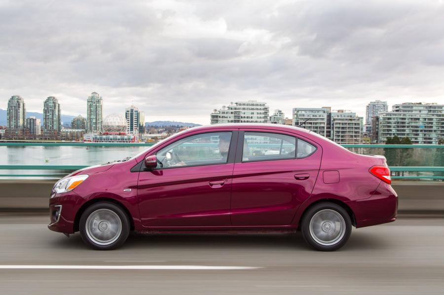  Mitsubishi Mirage G4 2016 года  (NA) (фото 15 из 39)